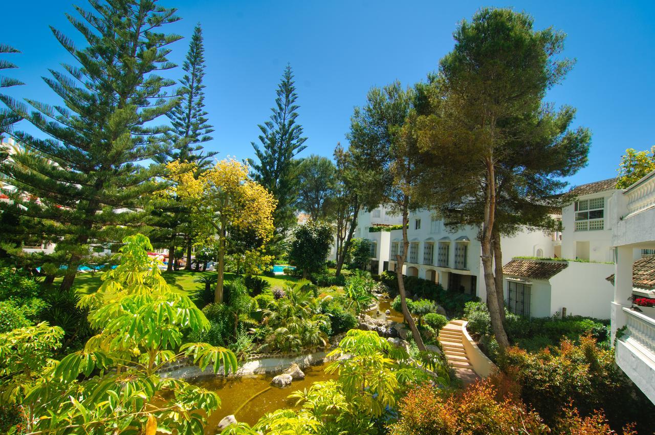White Pearl Apartment Marbella